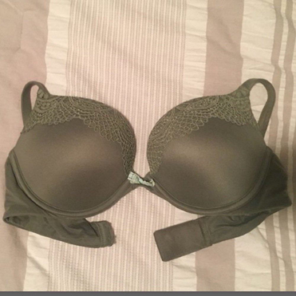 Victoria’s Secret Bra